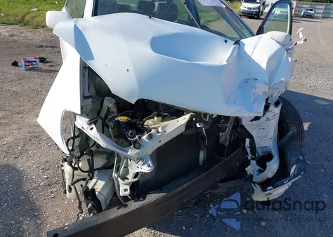 2007 Toyota Corolla S из США, поврежденный, VIN 2T1BR32E57C789349